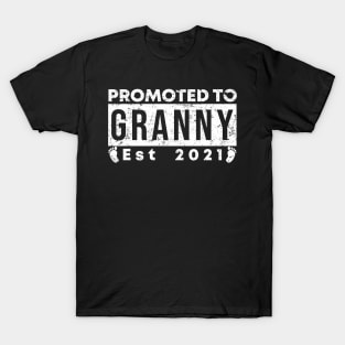 Vintage Promoted to Granny 2021 new Grandmother gift Granny T-Shirt